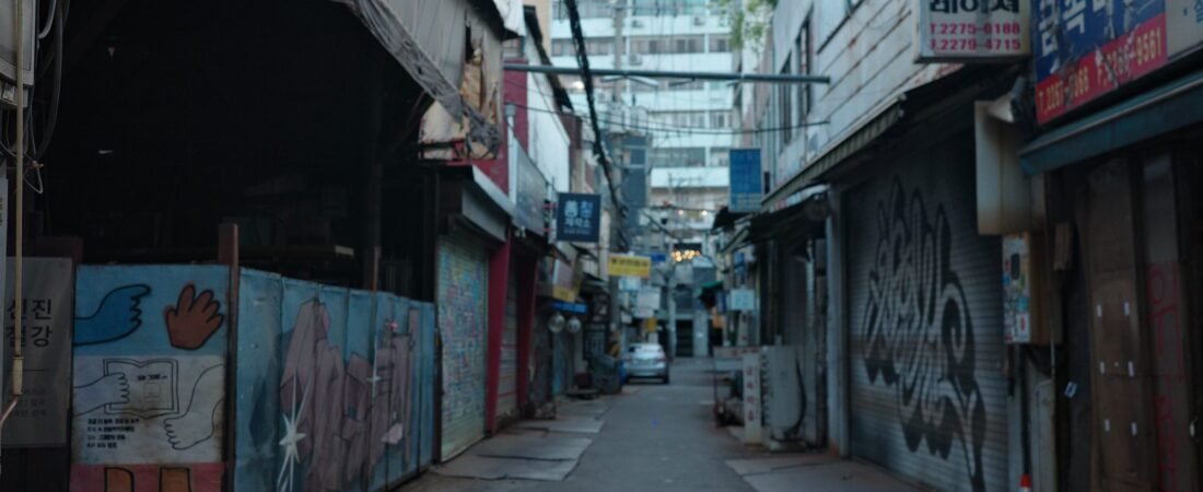 Where to Stay in Seoul: Why First-Timers Should Base Themselves on Line 2